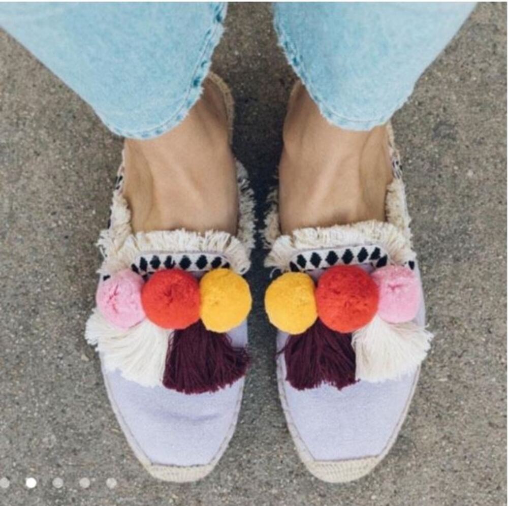 Anthropologie Soludos Coco PomPom Frayed Edge Espadrille Slide Mules Lilac 7.5